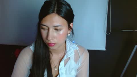 Snapshot of zoegp chatting on 11, 12, 2024 Laura online show from 11, 12, 2024