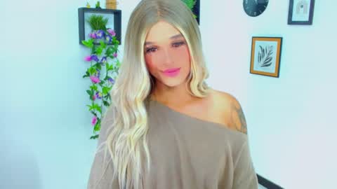 zoeschmmit online show from 6, 7, 2026