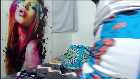 Snapshot of zoethorner chatting on 16, 4, 2026 zoethorner online show from 16, 4, 2026