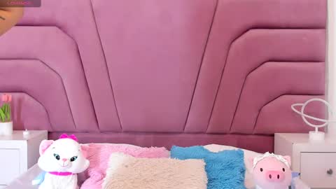 zoewillian online show from 11, 2, 2025