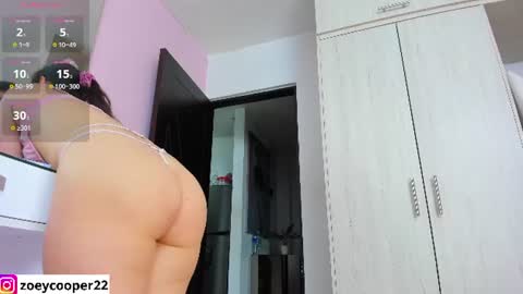 zoey  Independent model online show from 28, 7, 2026