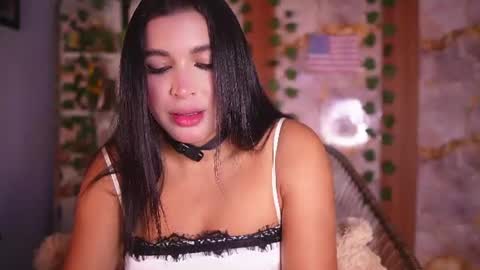 Snapshot of zoey_fox_ chatting on 10, 7, 2026 zoey fox online show from 10, 7, 2026
