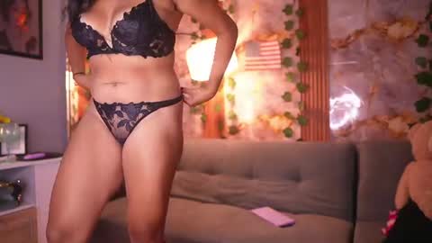 Snapshot of zoey_fox_ chatting on 2, 8, 2026 zoey fox online show from 2, 8, 2026