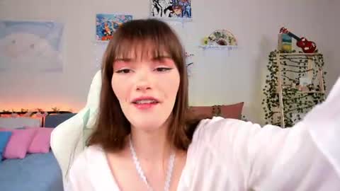 Snapshot of zoey_lane chatting on 5, 7, 2026 Zoey Lane online show from 5, 7, 2026