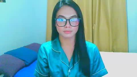 Snapshot of zoey_pleasure chatting on 4, 10, 2025 zoey online show from 4, 10, 2025