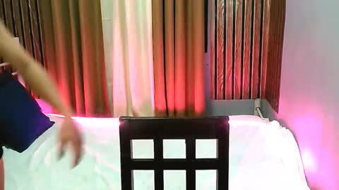 Snapshot of zoey_pleasure chatting on 16, 11, 2025 zoey online show from 16, 11, 2025