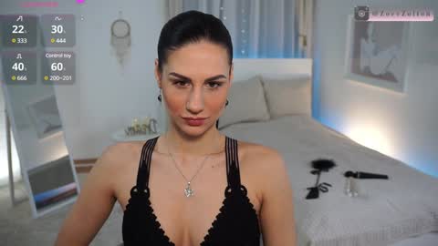 Snapshot of zoezolton chatting on 19, 1, 2025 zoezolton online show from 19, 1, 2025