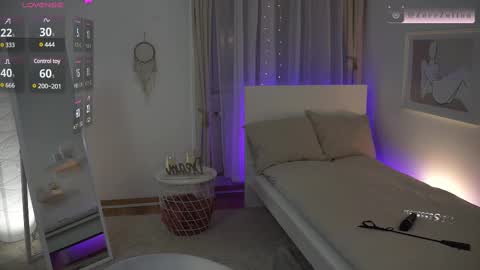 Snapshot of zoezolton chatting on 8, 3, 2025 zoezolton online show from 8, 3, 2025