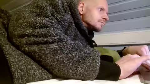 Snapshot of zolexthomas chatting on 14, 12, 2024 zolexthomas online show from 14, 12, 2024