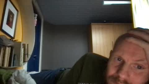 Snapshot of zolexthomas chatting on 13, 11, 2025 zolexthomas online show from 13, 11, 2025