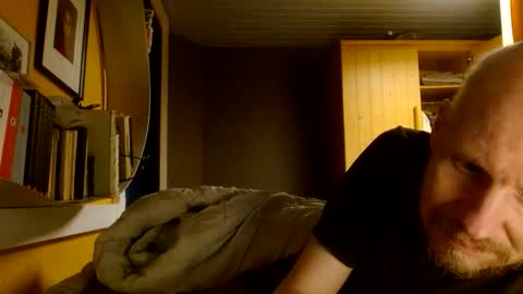 Snapshot of zolexthomas chatting on 3, 2, 2026 zolexthomas online show from 3, 2, 2026