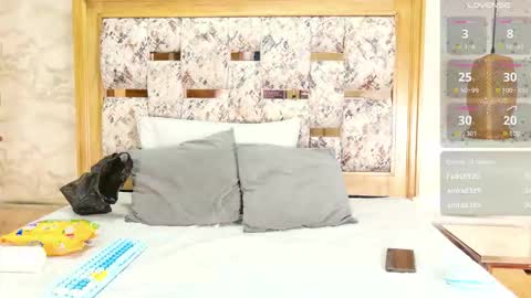 zoley  online show from 9, 11, 2025