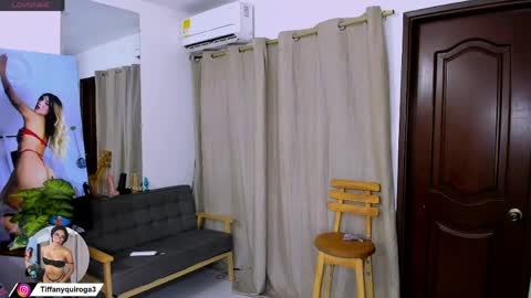 zou_quira online show from 21, 4, 2026