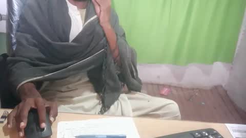 Snapshot of zoyakhan803 chatting on 13, 2, 2025 zoyakhan803 online show from 13, 2, 2025