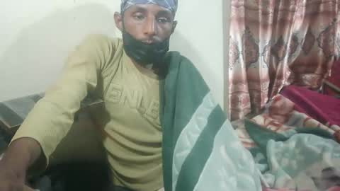 Snapshot of zoyakhan803 chatting on 24, 2, 2025 zoyakhan803 online show from 24, 2, 2025