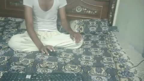 Snapshot of zoyakhan803 chatting on 9, 9, 2025 zoyakhan803 online show from 9, 9, 2025