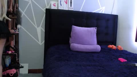 zpzphot online show from 5, 10, 2025