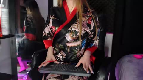 zpzphot online show from 20, 11, 2025