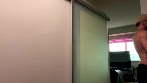 Zuko online show from 25, 2, 2025