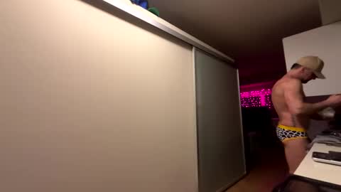 Zuko online show from 26, 2, 2025