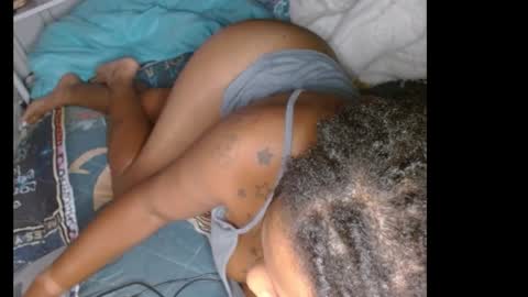 Snapshot of zuriluxe45 chatting on 26, 9, 2025 zuriluxe45 online show from 26, 9, 2025