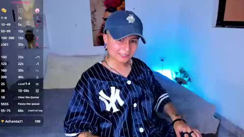 Zury Ramirez online show from 25, 6, 2026