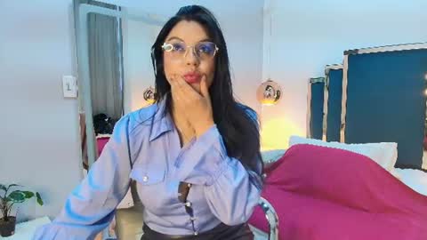 Zuzana21 online show from 28, 7, 2026