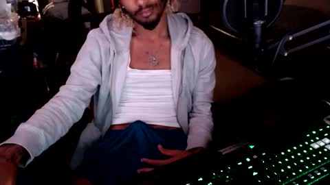 mixedtwinklol online show from 24, 10, 2025