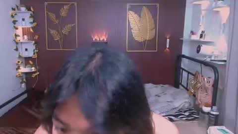Snapshot of zyphyr_elf chatting on 28, 7, 2026 ZY online show from 28, 7, 2026