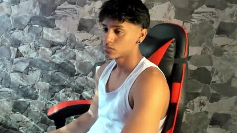 zyzz_1812 online show from 9, 5, 2026