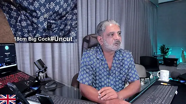 OnlineBossUK online show from 2, 8, 2026