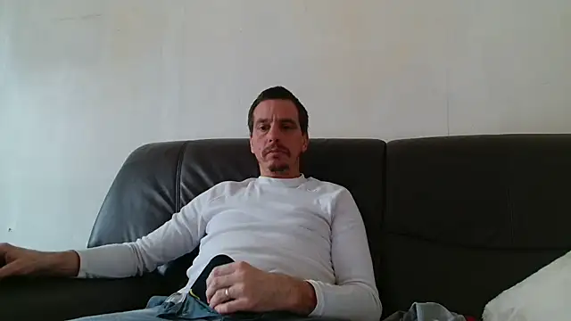 Snapshot of cloupefun chatting on 7, 11, 2025 cloupefun online show from 7, 11, 2025