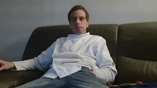 Snapshot of cloupefun chatting on 19, 11, 2025 cloupefun online show from 19, 11, 2025