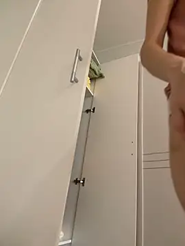 angelmommu online show from 18, 11, 2025