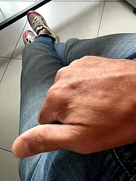 Snapshot of buodiculo chatting on 17, 9, 2025 buodiculo online show from 17, 9, 2025