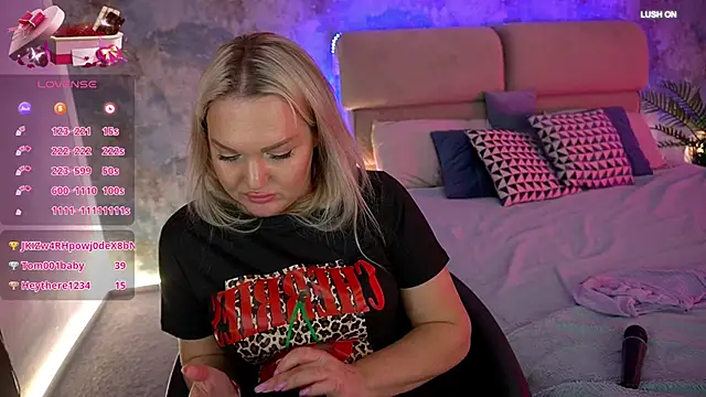 MissyMartinez online show from 13, 3, 2025