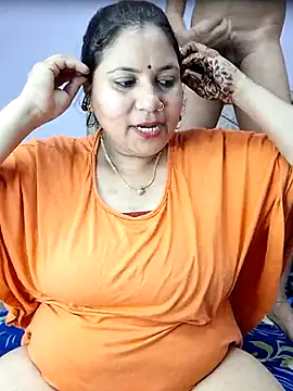 MOM-SUN-COUPLE online show from 12, 2, 2025