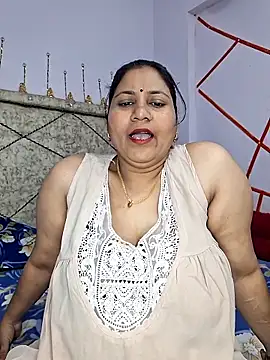 MOM-SUN-COUPLE online show from 21, 2, 2025