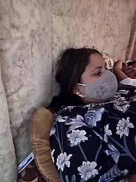 MOM-SUN-COUPLE online show from 14, 10, 2025