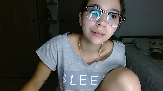 mia  lopez  online show from 27, 3, 2026
