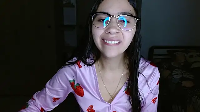 mia  lopez  online show from 5, 5, 2026