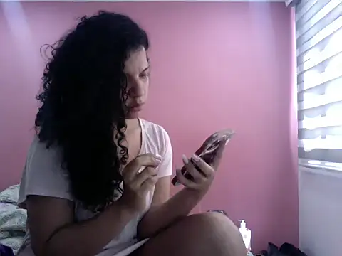 gatubelahot online show from 14, 1, 2025