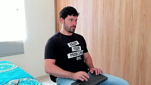 Snapshot of alexman_fuck chatting on 28, 3, 2026 alexman fuck online show from 28, 3, 2026