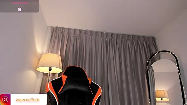 valeriia25  online show from 10, 12, 2024