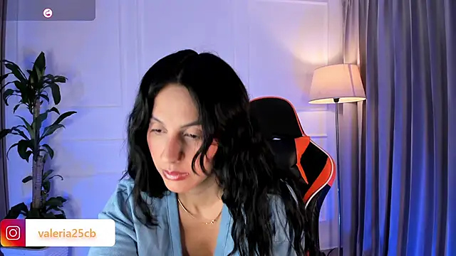 valeriia25  online show from 17, 1, 2025