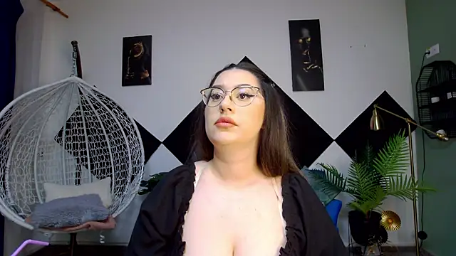 Katewalker  online show from 8, 5, 2026