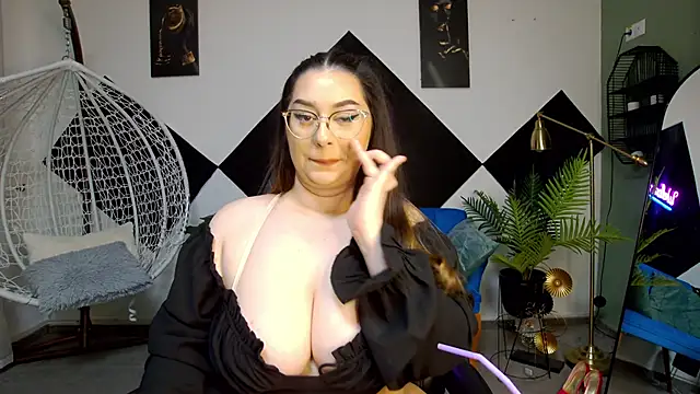 Katewalker  online show from 10, 5, 2026