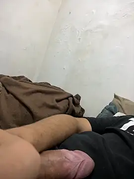 Snapshot of Magosupreme chatting on 10, 9, 2025 Magosupreme online show from 10, 9, 2025