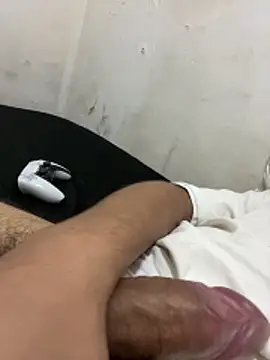 Snapshot of Magosupreme chatting on 16, 10, 2025 Magosupreme online show from 16, 10, 2025