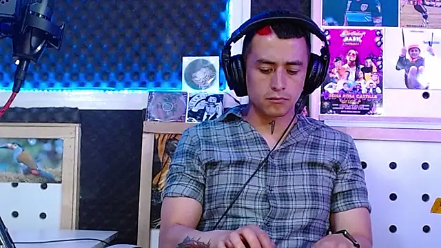 Darko0717 online show from 23, 3, 2025